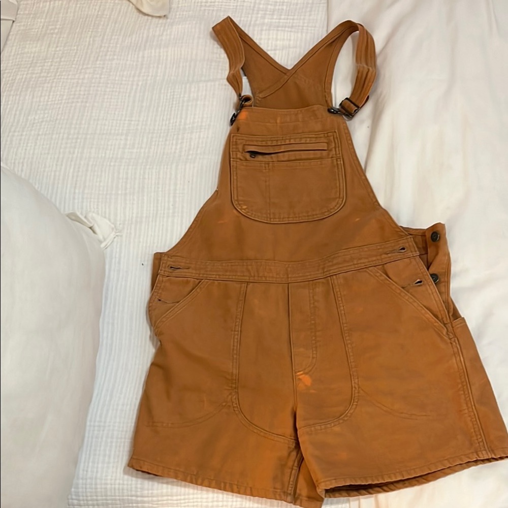 Patagonia Women's mustard Shorts Overalls size small